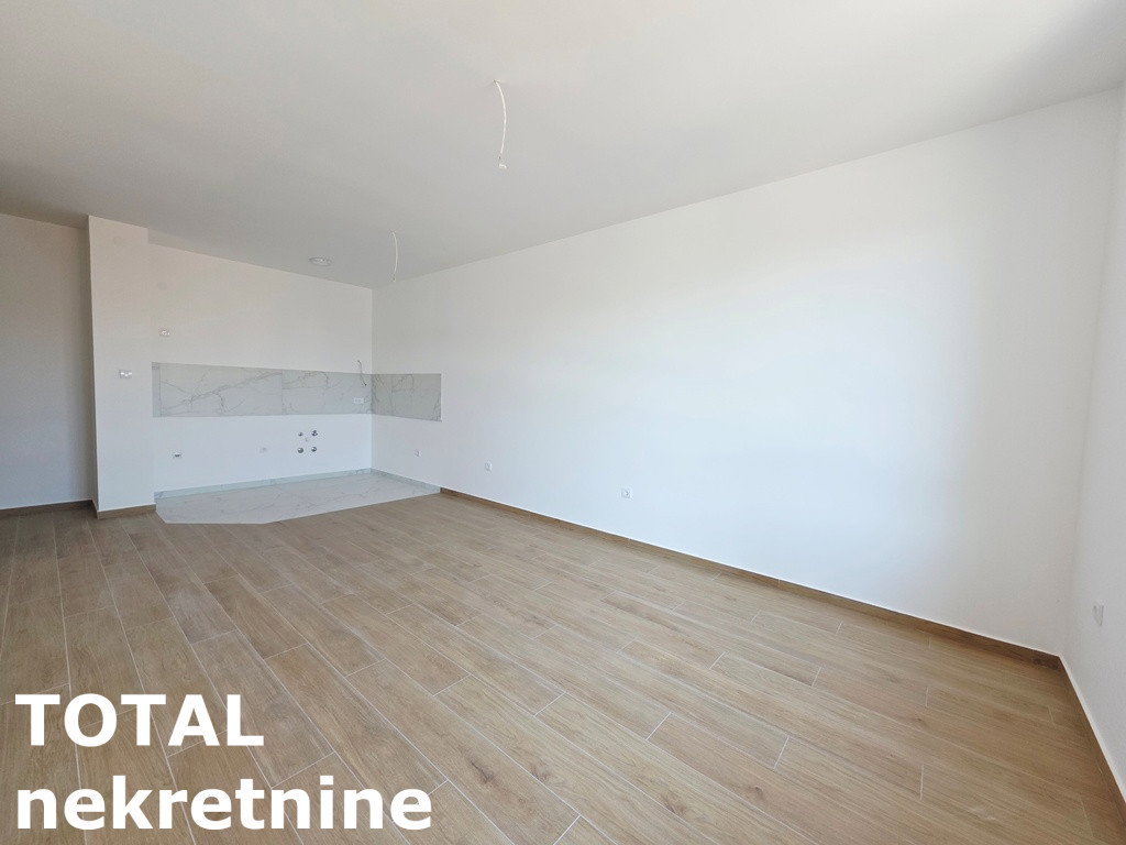 Stan Prodaja Novi Sad  65 m2