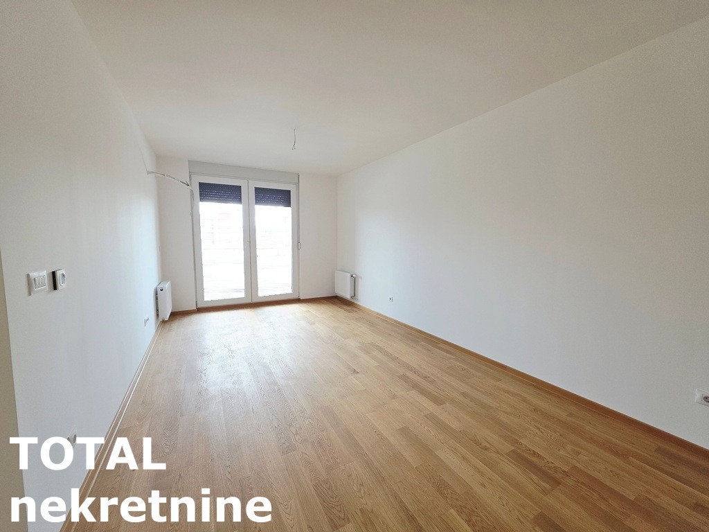 Trosoban stan na prodaju, Telep, Novi Sad, 79m², 216.120 €