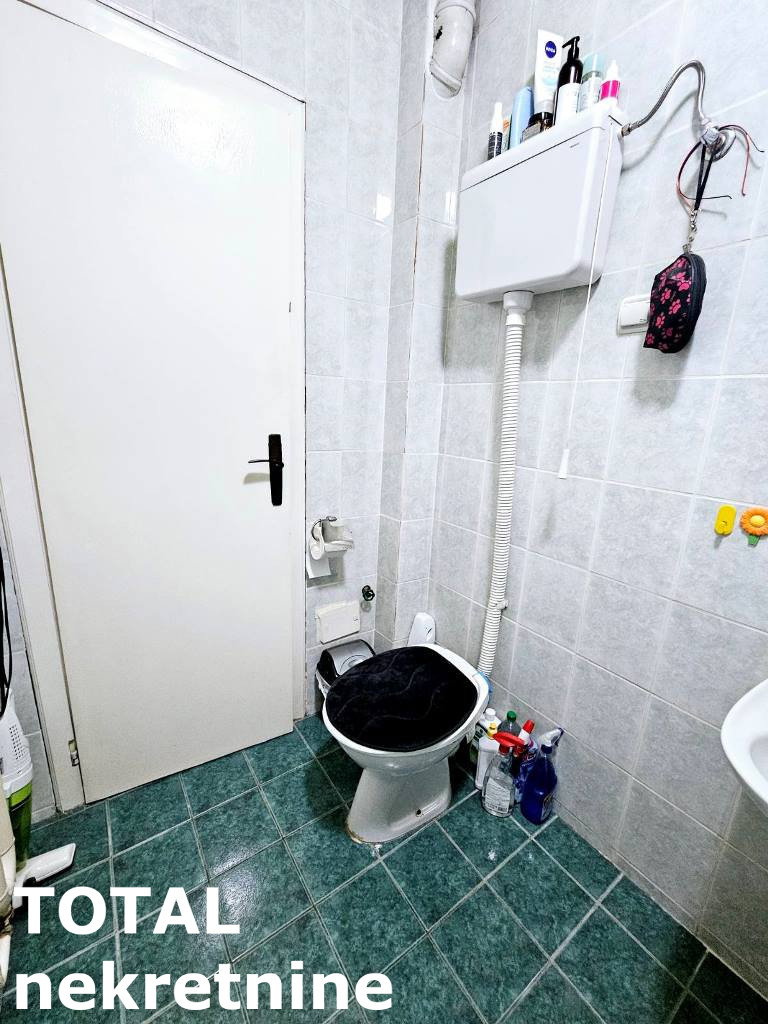 stanovi-3-re-zeleznicka-stanica-1101672-8cg4v Stan Prodaja Novi Sad Železnička Stanica 69 m2