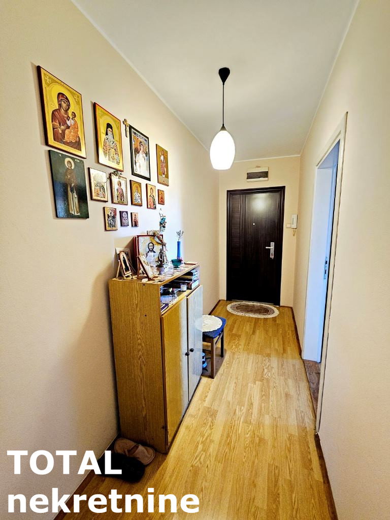 stanovi-3-re-zeleznicka-stanica-1101672-fbxhl Trosoban stan na prodaju, Železnička Stanica, Novi Sad, 69m², 160.000 €