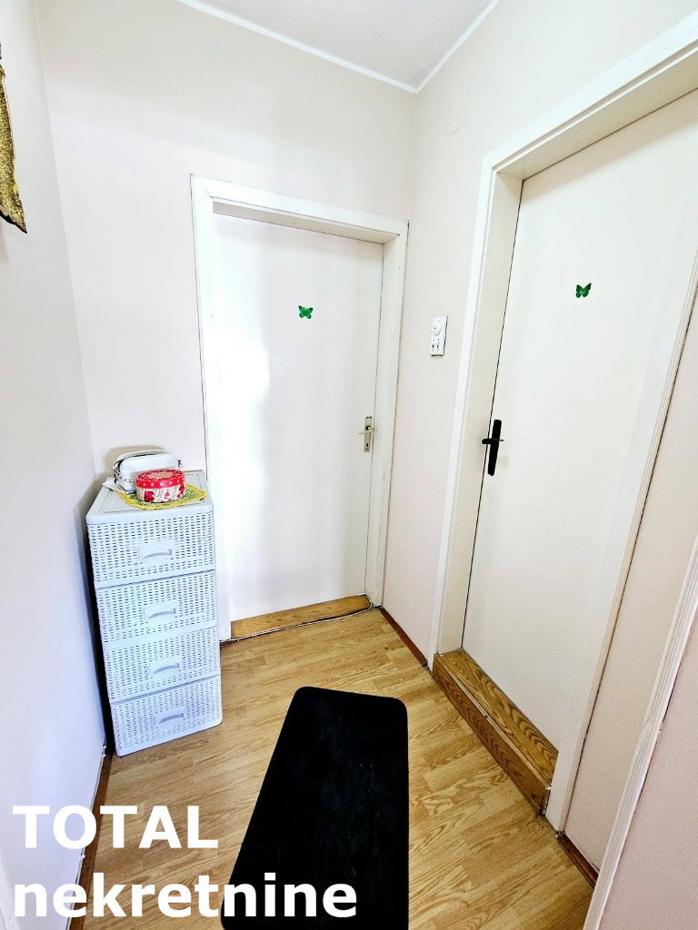 Stan Prodaja Novi Sad Stan Prodaja Novi Sad Železnička Stanica 69 m2
