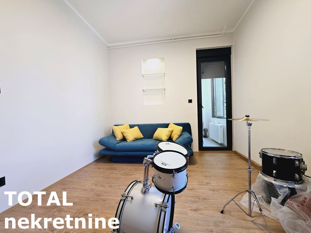 stanovi-3-sa-centar-1062232-a4u9l Trosoban stan na prodaju, Centar, Novi Sad, 100m², 340.000 €