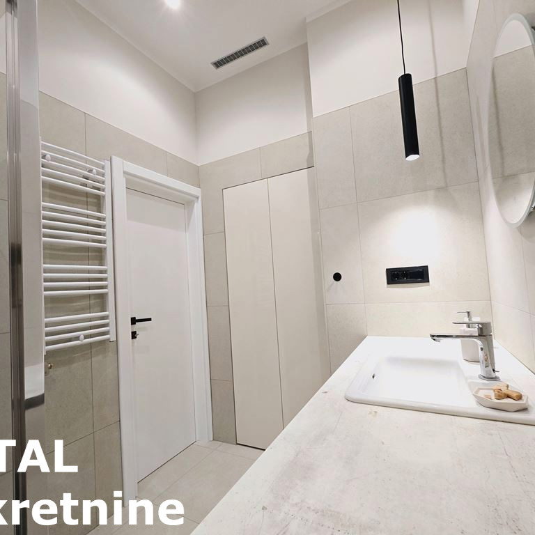 Trosoban stan na prodaju, Centar, Novi Sad, 100m², 340.000 €