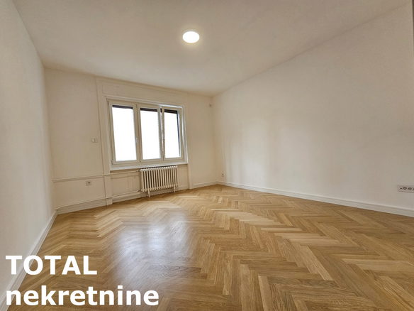 Stan Prodaja Novi Sad  85 m2