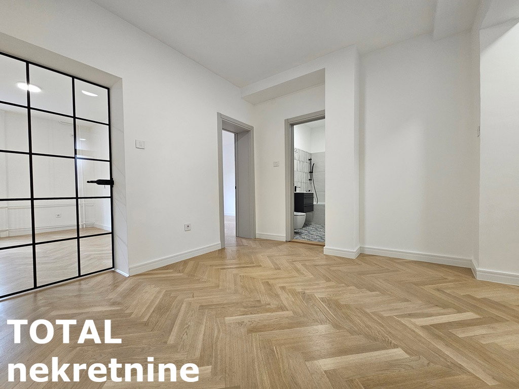 stanovi-3-sa-centar-1063504-l0nhi Trosoban stan na prodaju, Centar, Novi Sad, 85m², 293.250 €