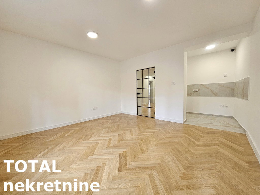 stanovi-3-sa-centar-1063504-npgab Trosoban stan na prodaju, Centar, Novi Sad, 85m², 293.250 €