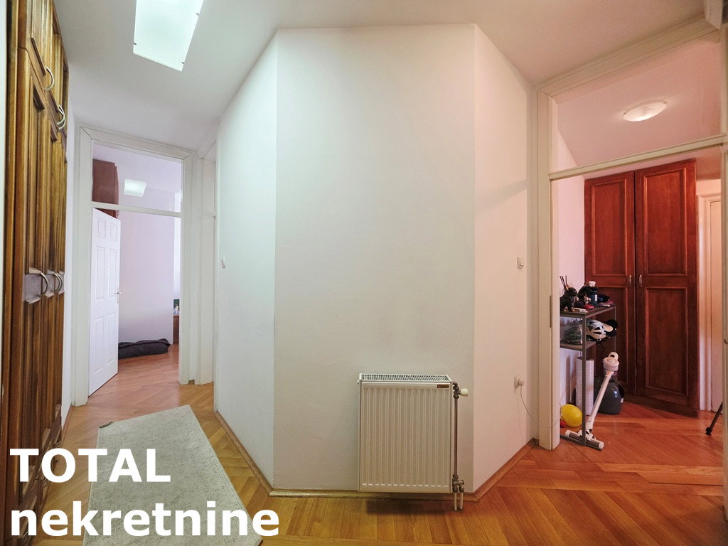 stanovi-3-sa-centar-1064084-fkffz Trosoban stan na prodaju, Centar, Novi Sad, 134m², 450.000 €