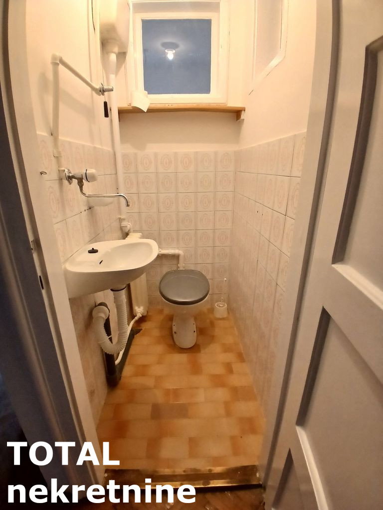 Trosoban stan na prodaju, Centar, Novi Sad, 77m², 215.600 €