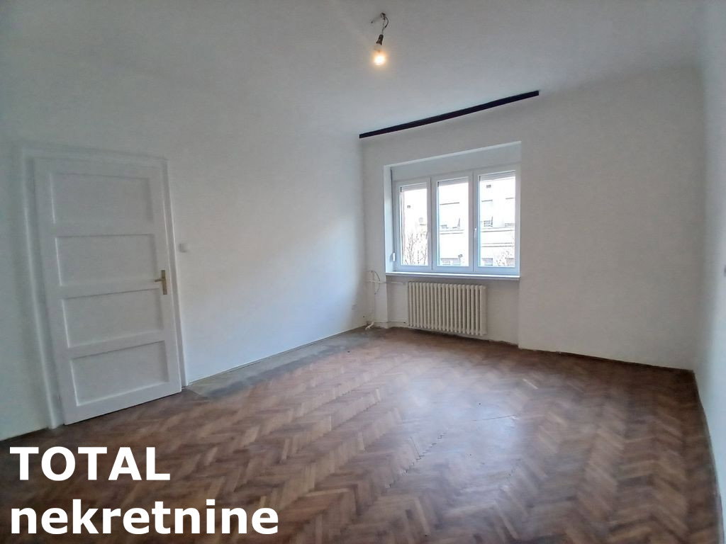 Stan Prodaja Novi Sad  77 m2