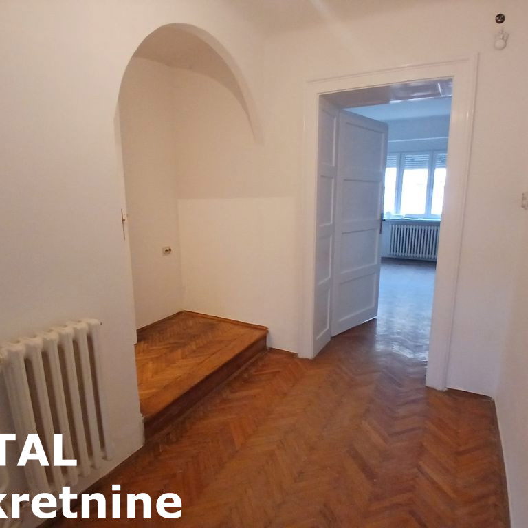 Stan Prodaja Novi Sad  77 m2