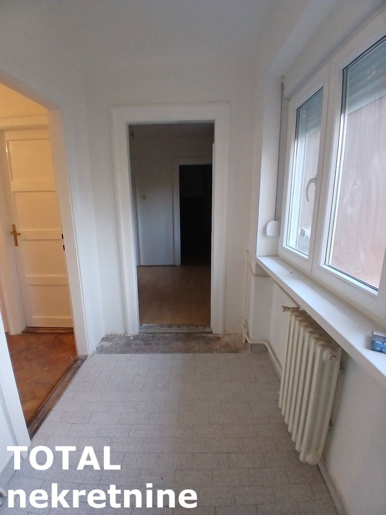 Trosoban stan na prodaju, Centar, Novi Sad, 77m², 215.600 €