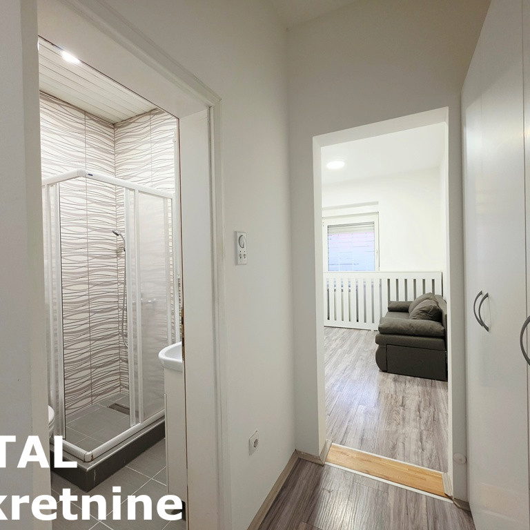 Trosoban stan na prodaju, Bulevar, Novi Sad, 71m², 188.150 €