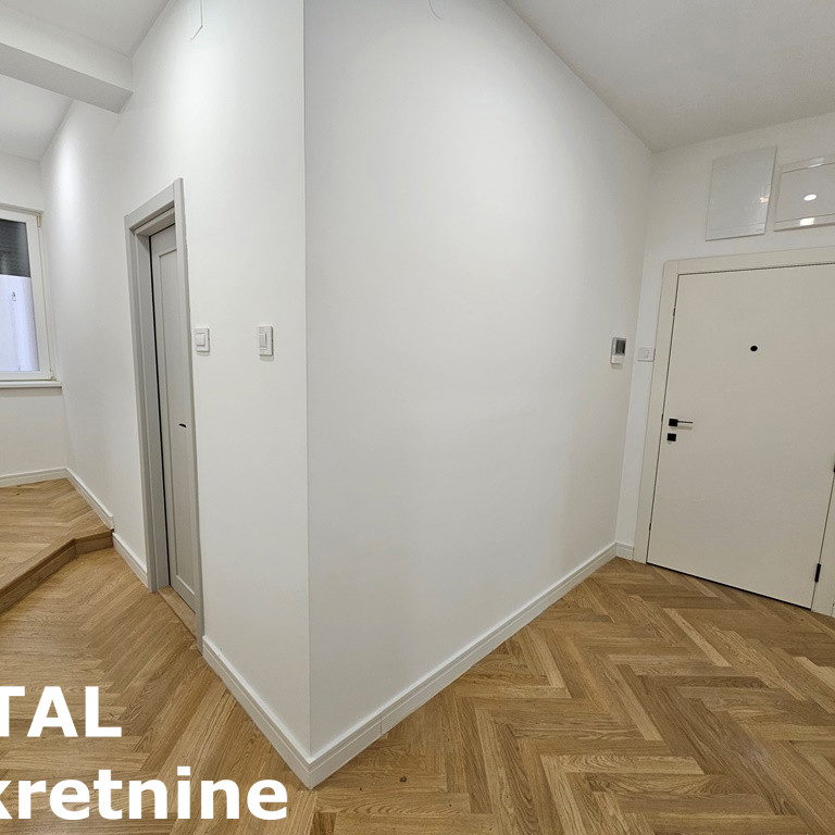 Trosoban stan na prodaju, Centar, Novi Sad, 75m², 258.750 €