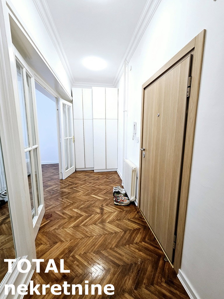stanovi-3-vp-centar-1064131-9evdy Trosoban stan na prodaju, Centar, Novi Sad, 78m², 230.000 €