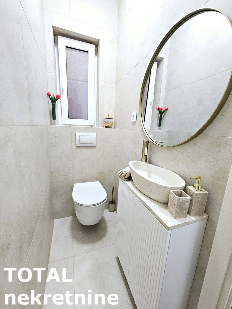 stanovi-3-vp-centar-1064131-ftkq5 Trosoban stan na prodaju, Centar, Novi Sad, 78m², 230.000 €