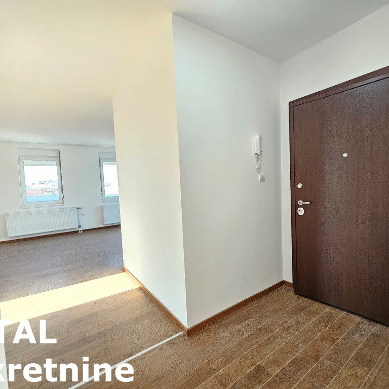 Stan Prodaja Novi Sad  208 m2