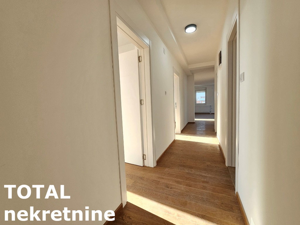 Višesoban stan na prodaju, Telep, Novi Sad, 208m², 352.000 €
