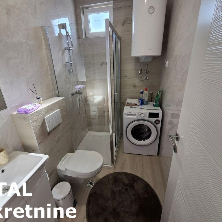 Četvoroiposoban stan na prodaju, Adice, Novi Sad, 88m², 199.000 €