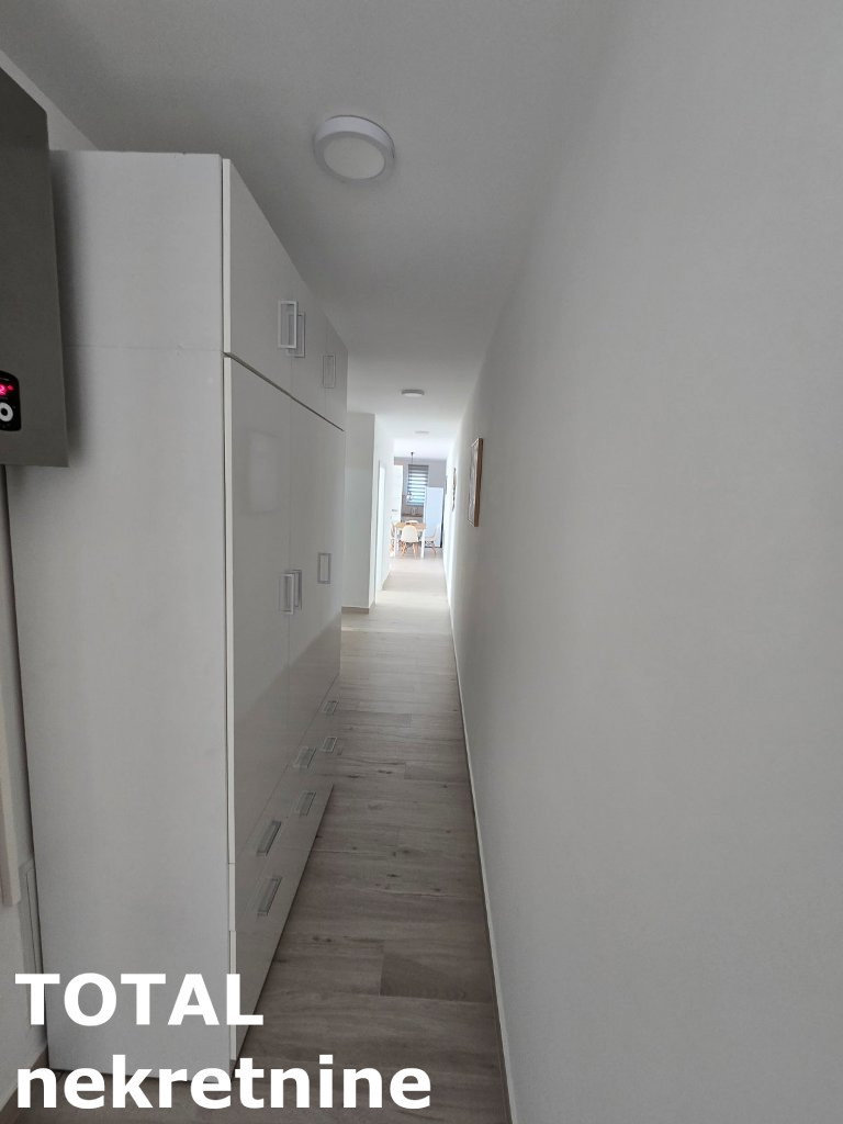 stanovi-4-5-re-adice-1099560-v857k Četvoroiposoban stan na prodaju, Adice, Novi Sad, 88m², 199.000 €