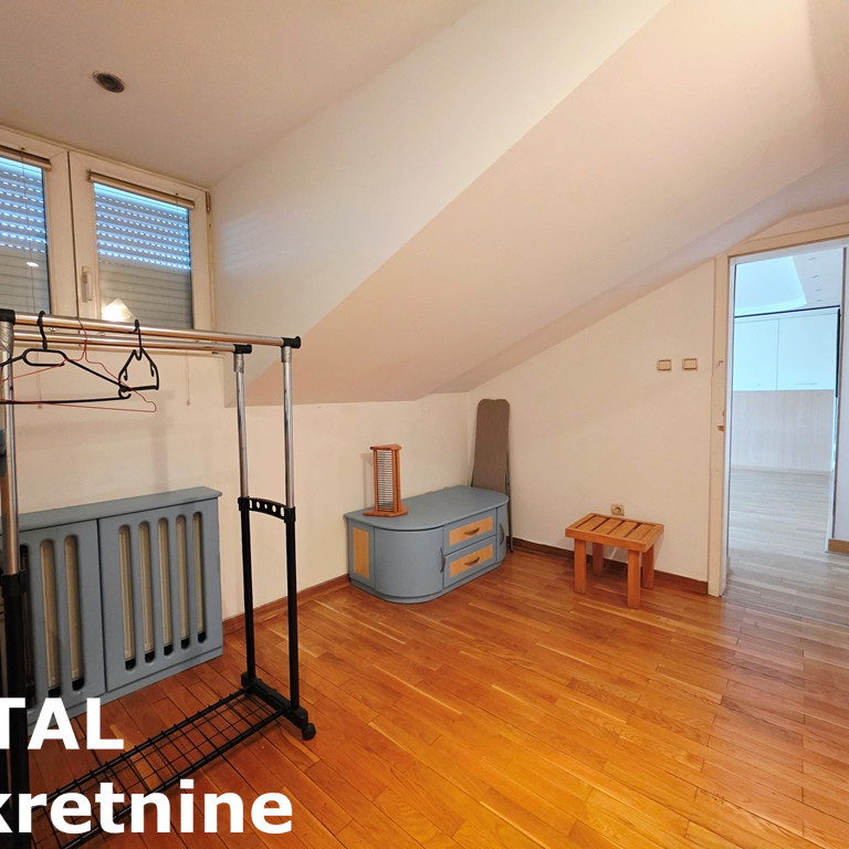 Četvoroiposoban stan na prodaju, Bulevar, Novi Sad, 145m², 246.500 €