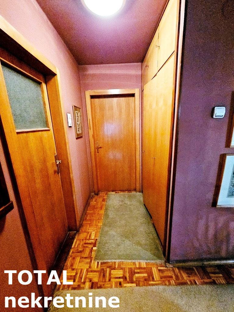 stanovi-4-5-vp-centar-1064142-7os9d Četvoroiposoban stan na prodaju, Centar, Novi Sad, 115m², 375.000 €