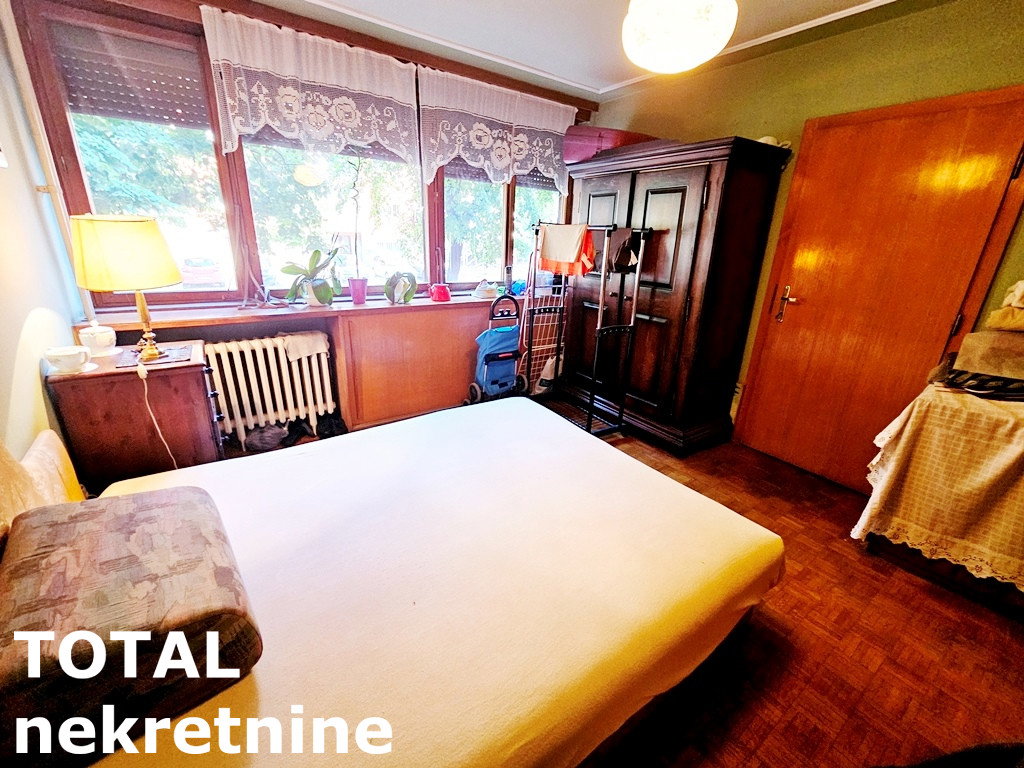 stanovi-4-5-vp-centar-1064142-wlcqx Četvoroiposoban stan na prodaju, Centar, Novi Sad, 115m², 375.000 €