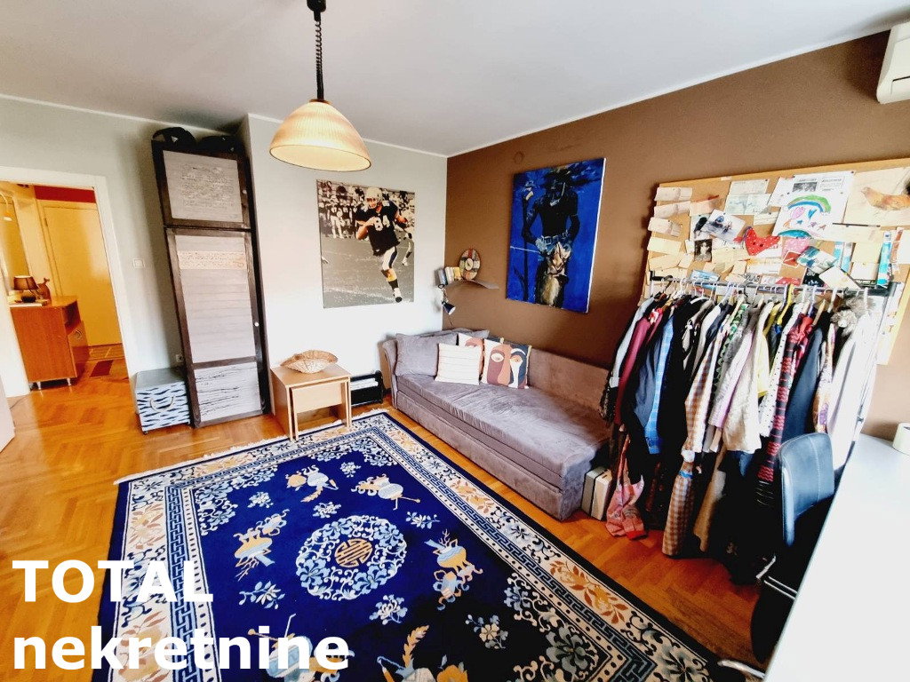 stanovi-4-dx-bulevar-1099477-mwqx8 Četvorosoban stan na prodaju, Bulevar, Novi Sad, 127m², 292.100 €