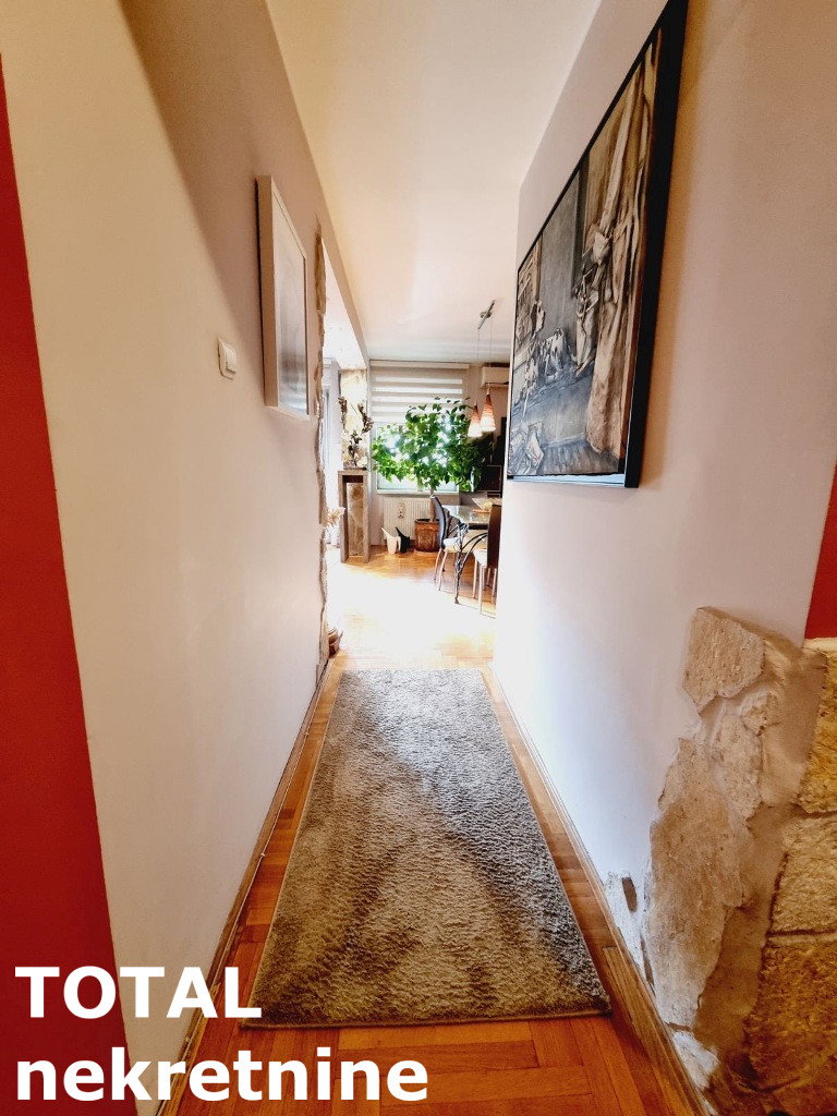 stanovi-4-dx-bulevar-1099477-zdtfj Četvorosoban stan na prodaju, Bulevar, Novi Sad, 127m², 292.100 €