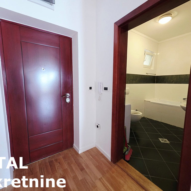 Četvorosoban stan na prodaju, Bulevar, Novi Sad, 51m², 199.000 €