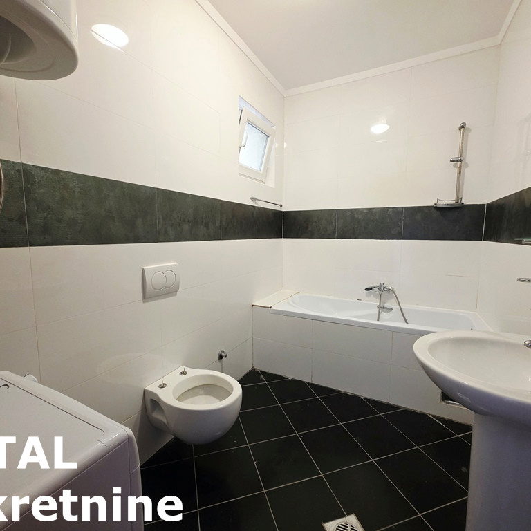 Četvorosoban stan na prodaju, Bulevar, Novi Sad, 51m², 199.000 €
