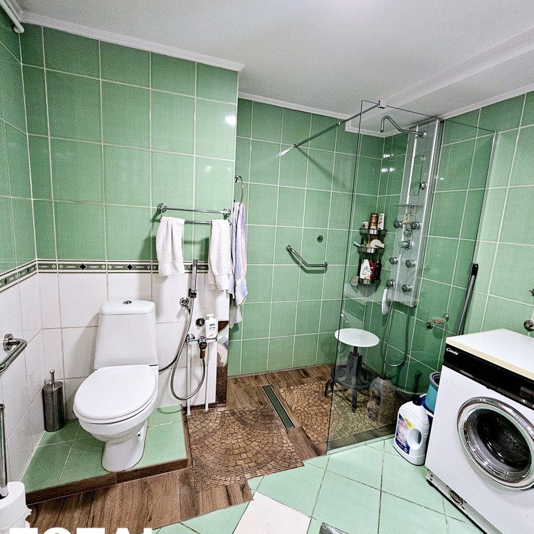 Četvorosoban stan na prodaju, Centar, Novi Sad, 128m², 250.000 €