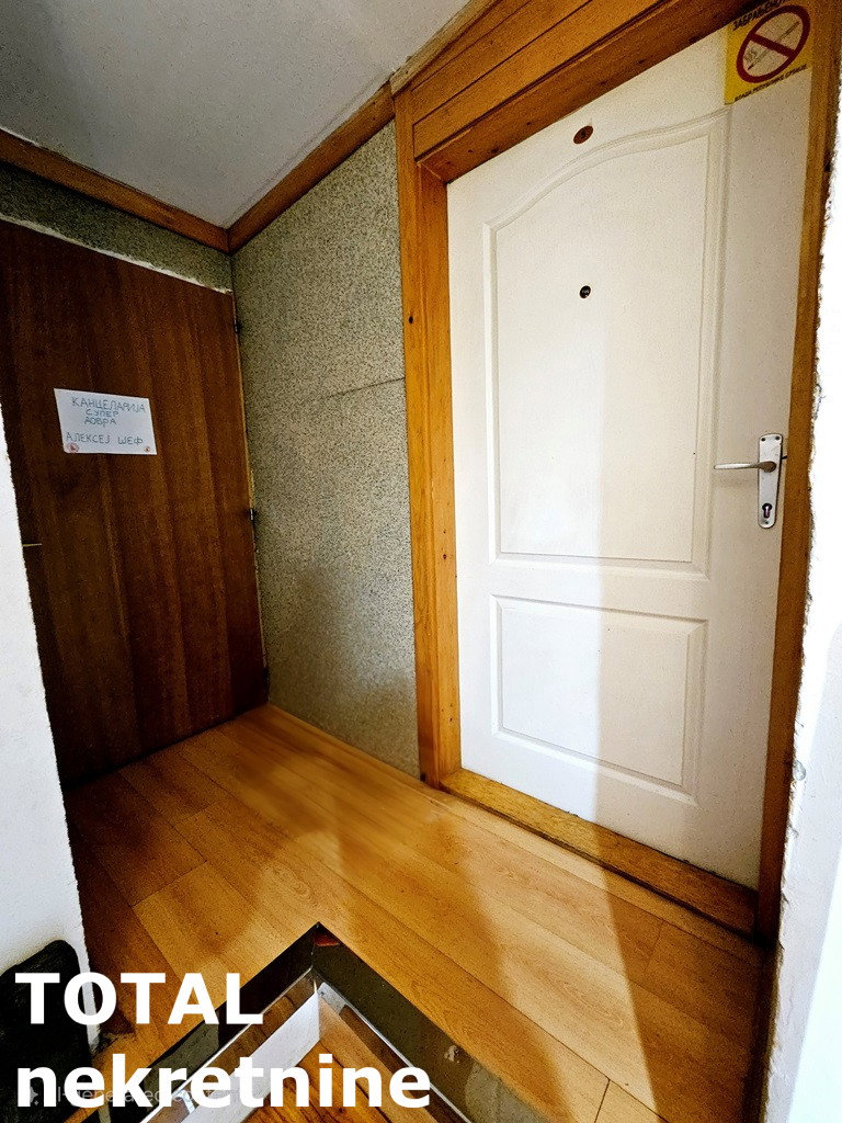 Četvorosoban stan na prodaju, Centar, Novi Sad, 128m², 250.000 €