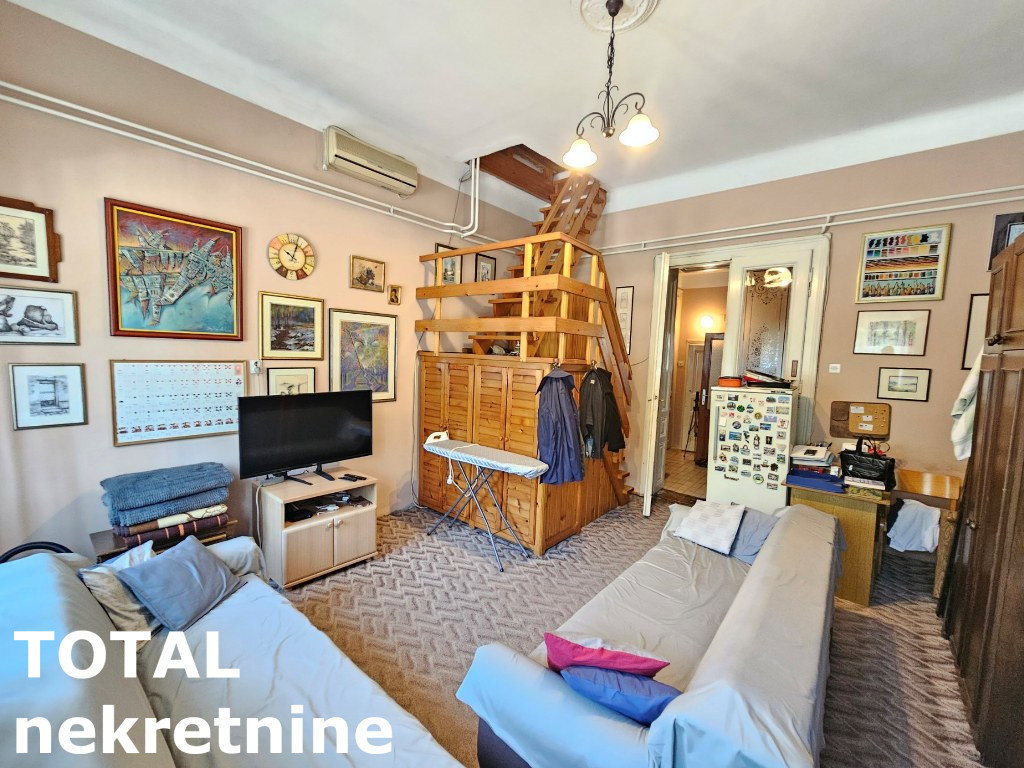 Četvorosoban stan na prodaju, Centar, Novi Sad, 88m², 200.000 €