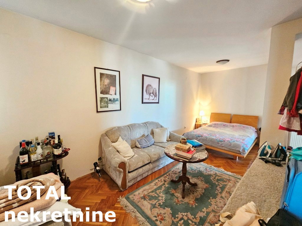 stanovi-4-dx-centar-1063242-1n23v Četvorosoban stan na prodaju, Centar, Novi Sad, 148m², 259.000 €