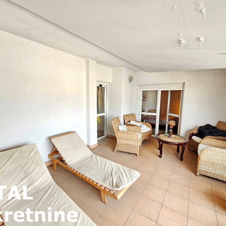 Četvorosoban stan na prodaju, Centar, Novi Sad, 148m², 259.000 €