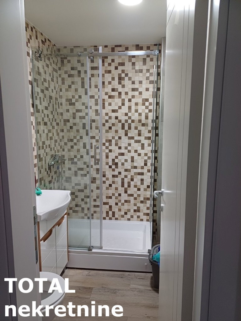 Stan Prodaja Novi Sad  85 m2