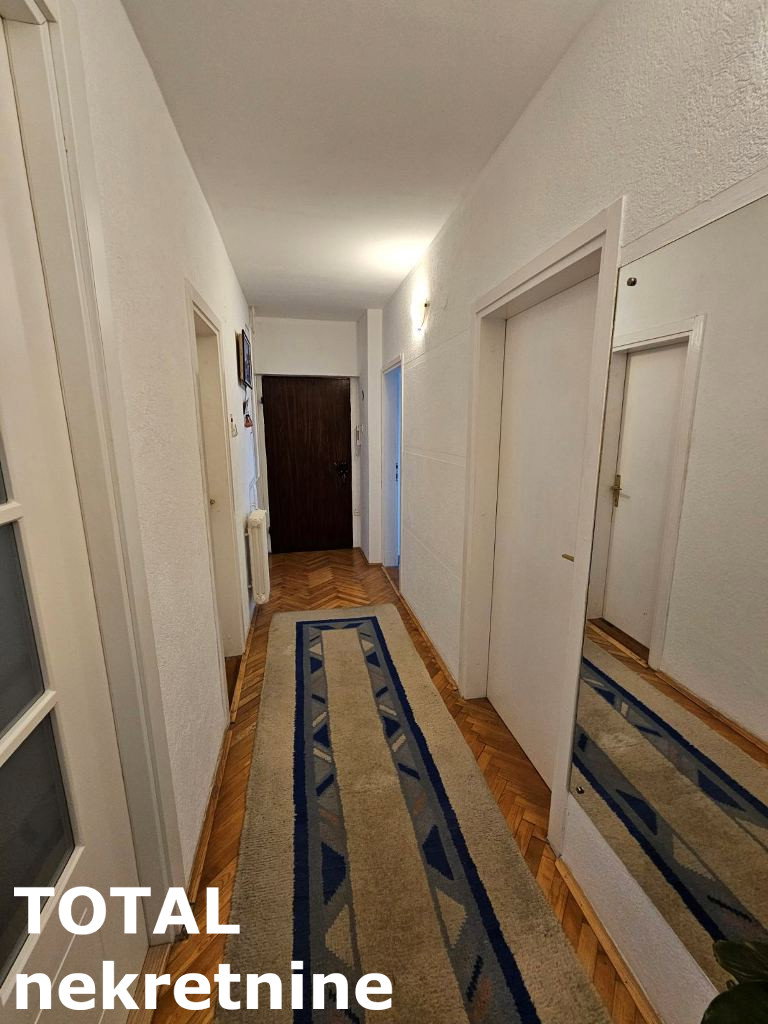 Četvorosoban stan na prodaju, Centar, Novi Sad, 91m², 239.000 €