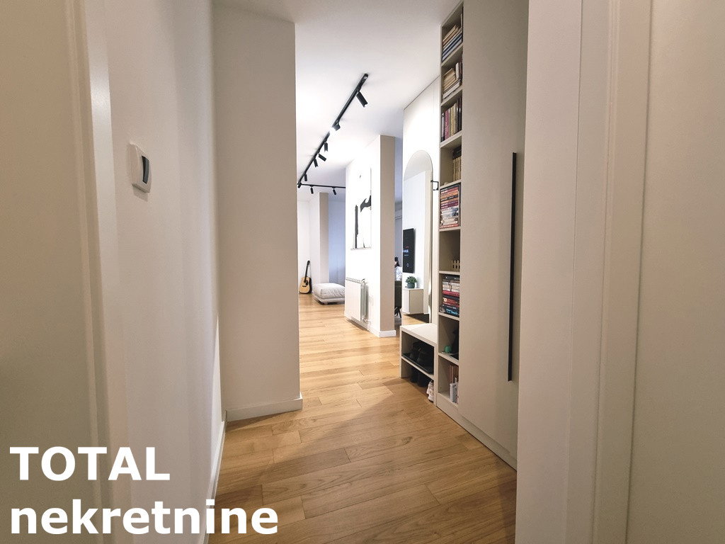 stanovi-4-dx-centar-1102118-1pgf0 Četvorosoban stan na prodaju, Petrovaradin, Novi Sad, 103m², 300.000 €