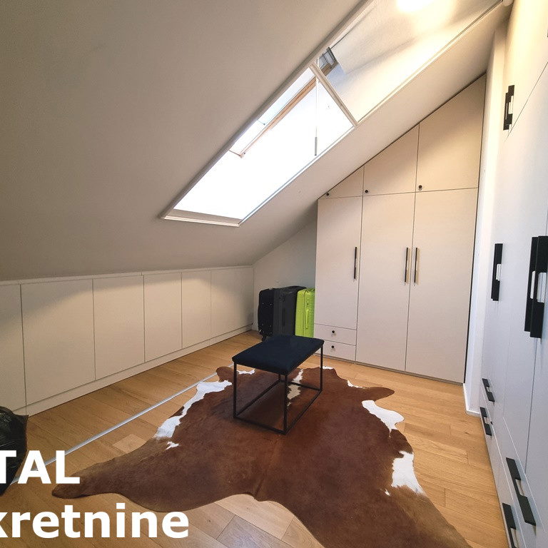 Četvorosoban stan na prodaju, Petrovaradin, Novi Sad, 103m², 300.000 €