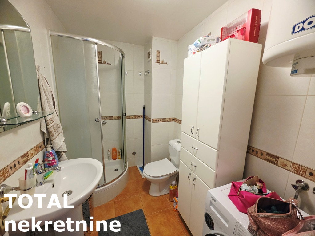 Stan Prodaja Novi Sad  85 m2