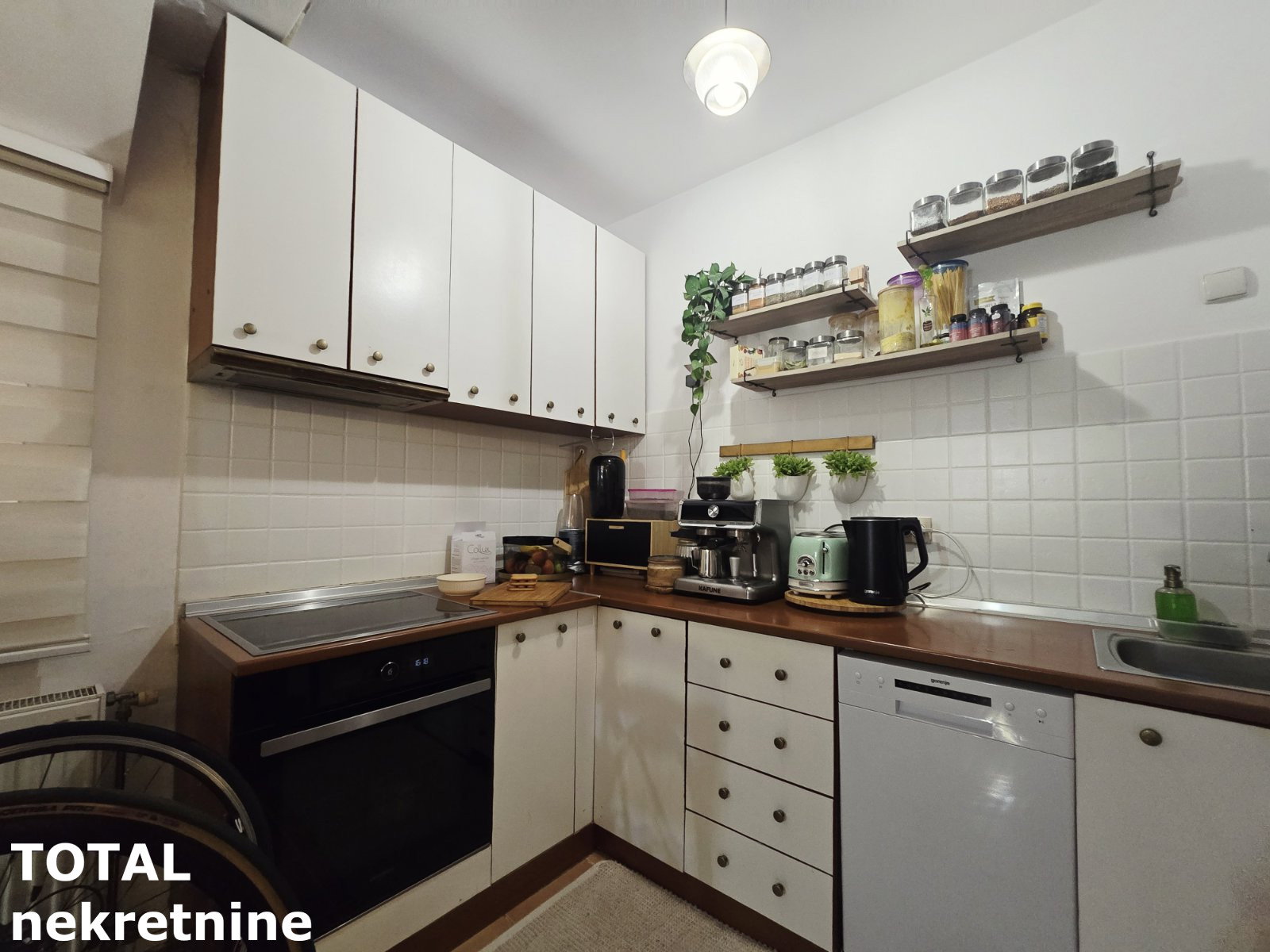 Stan Prodaja Novi Sad  145 m2