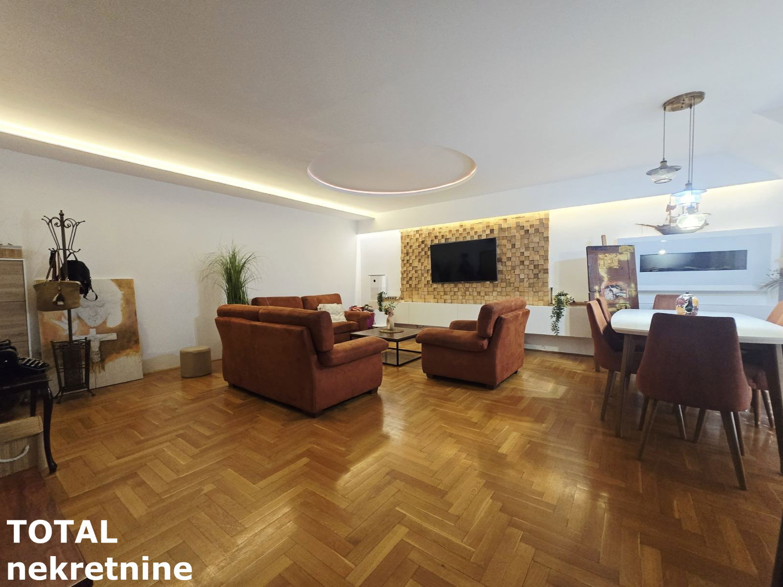Stan Prodaja Novi Sad  145 m2