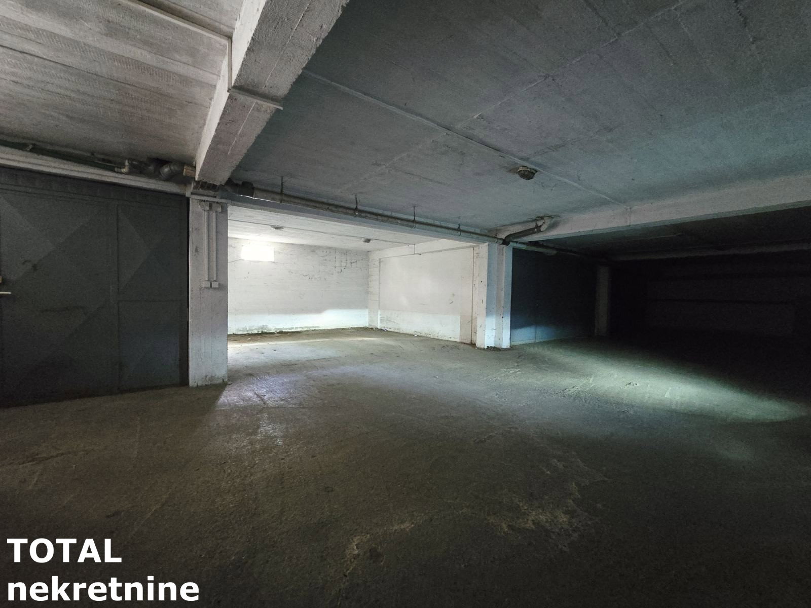 Četvorosoban stan na prodaju, Grbavica, Novi Sad, 145m², 310.000 €