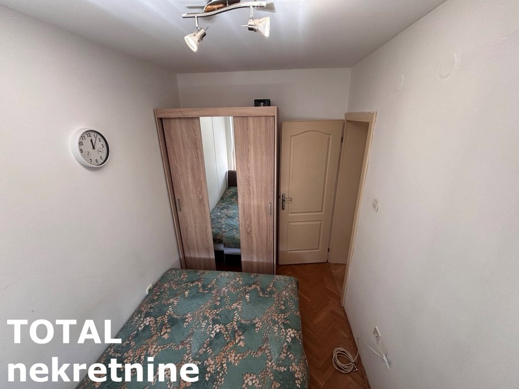 Stan Prodaja Novi Sad Cara Dušana 48 m2