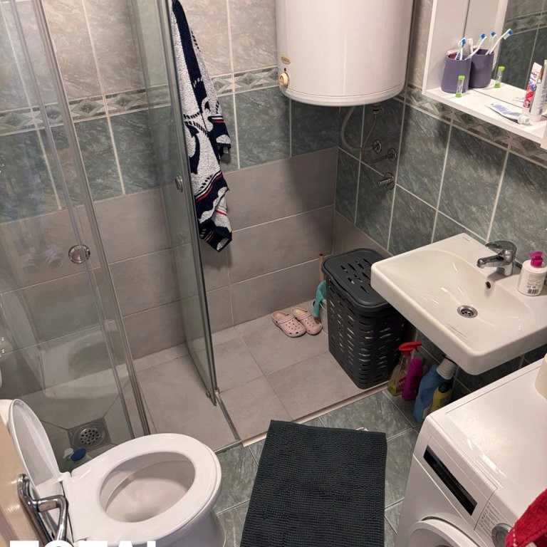 Stan Prodaja Novi Sad Cara Dušana 48 m2