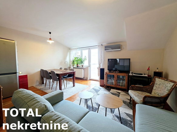 Stan Prodaja Novi Sad  102 m2