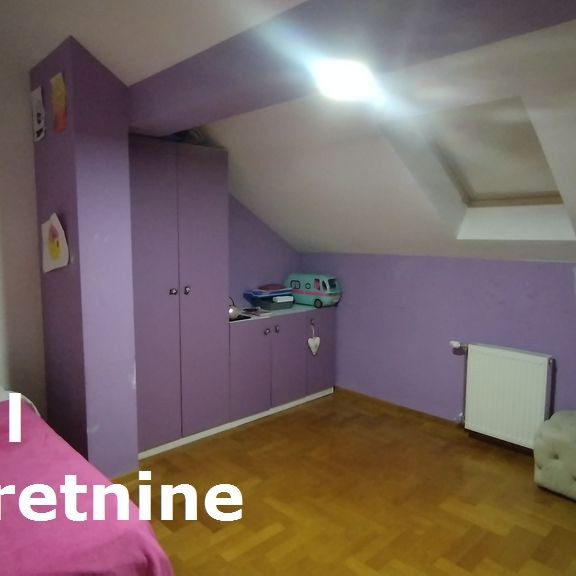 Četvorosoban stan na prodaju, Nova Detelinara, Novi Sad, 107m², 206.000 €
