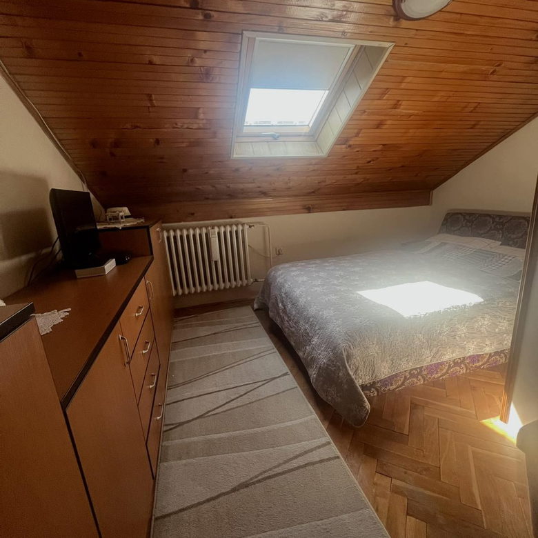 Stan Prodaja Novi Sad Savina 100 m2