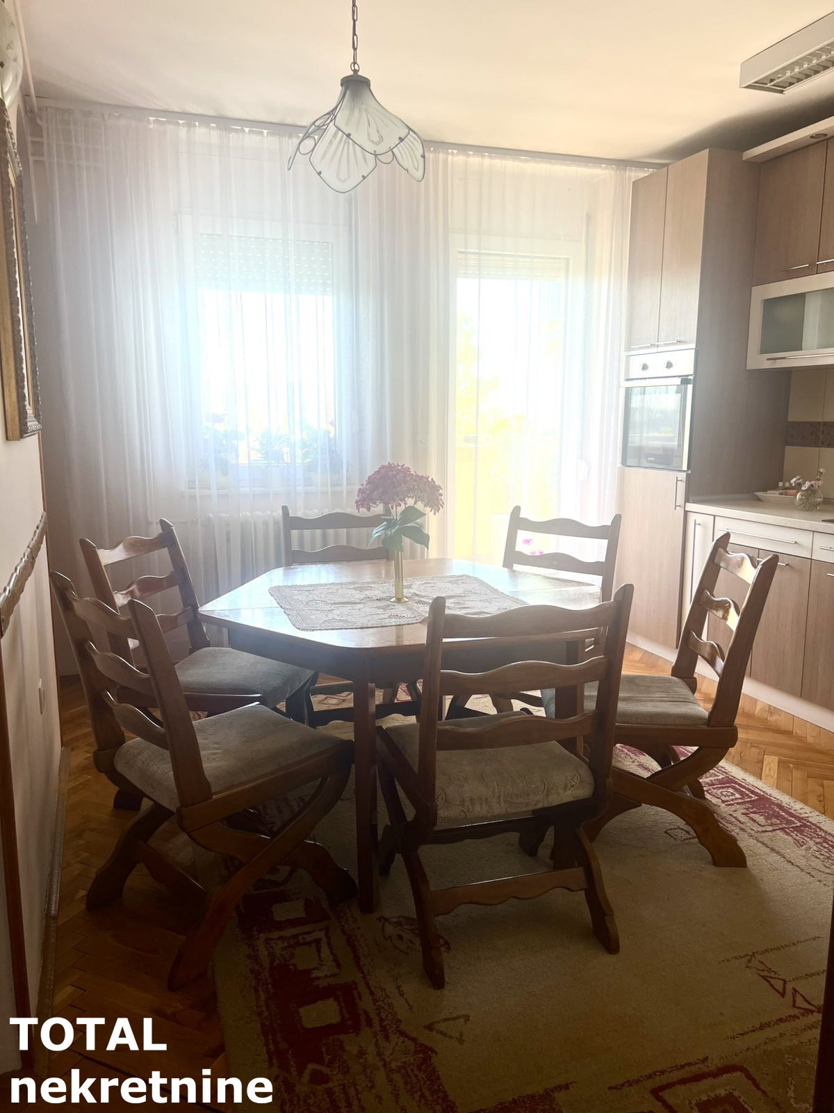 Četvorosoban stan na prodaju, Savina, Novi Sad, 100m², 180.000 €