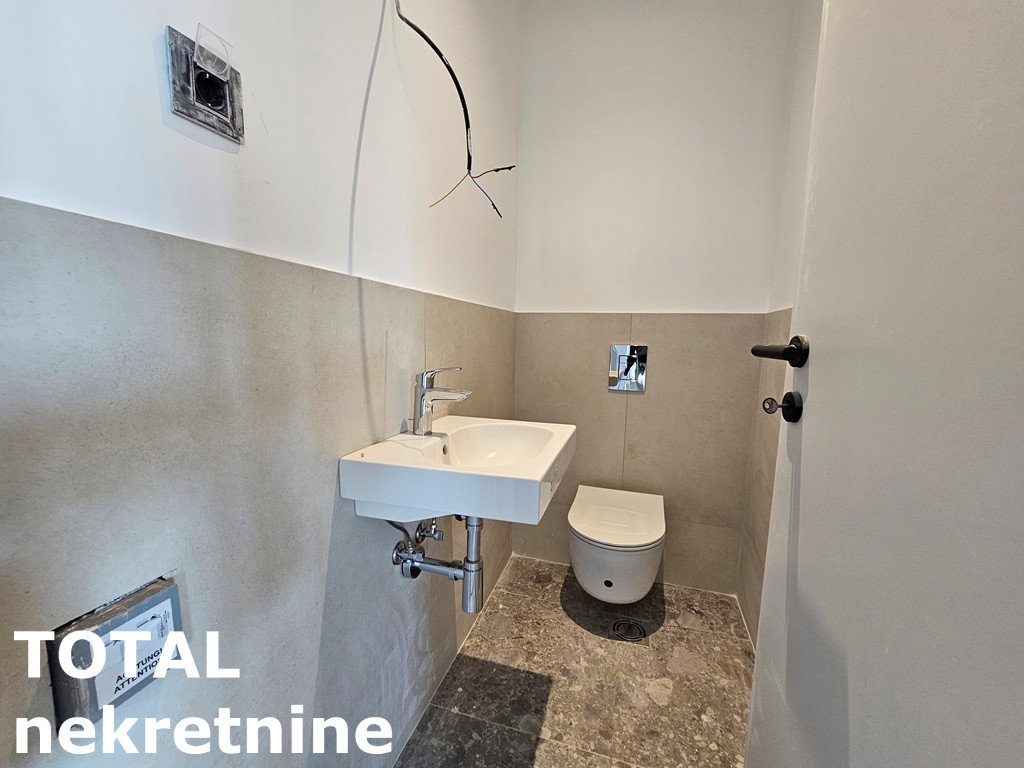 Petosoban stan na prodaju, Telep, Novi Sad, 194m², 648.900 €